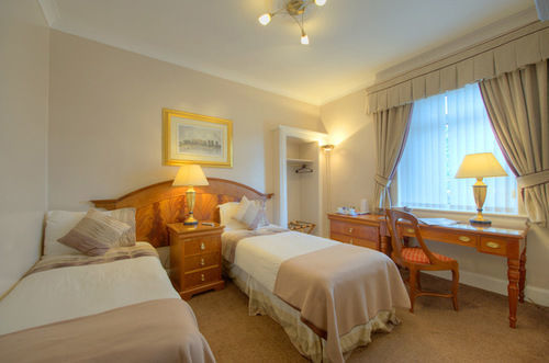 อัลฟ่า เกสท์เฮาส์ Bed & Breakfast เอดินบะระ ภายนอก รูปภาพ